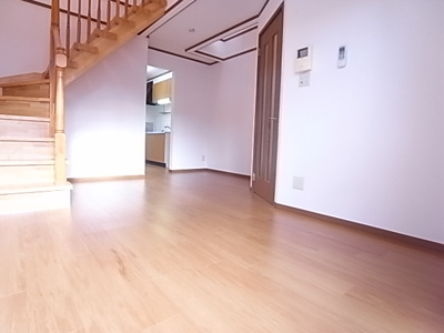 【居間・リビング】 | レジデンス美山台