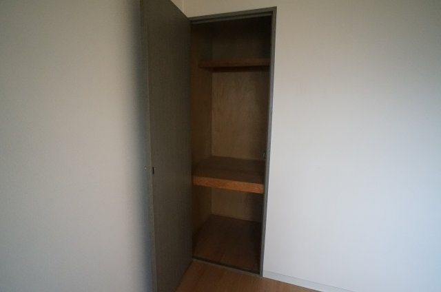 荻野MGレジデンス2の収納