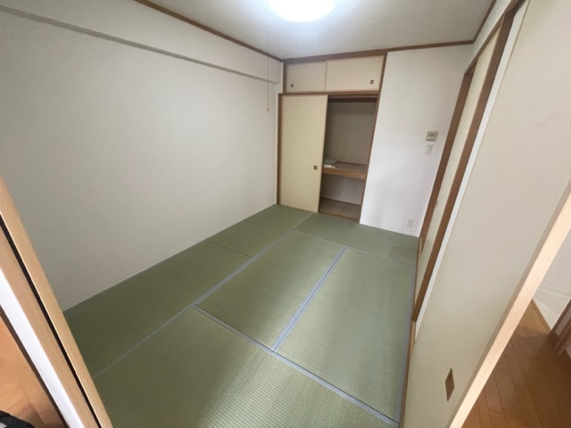 ステイツ豊中本町レジデンスの和室|ゆったりとくつろげる和室です