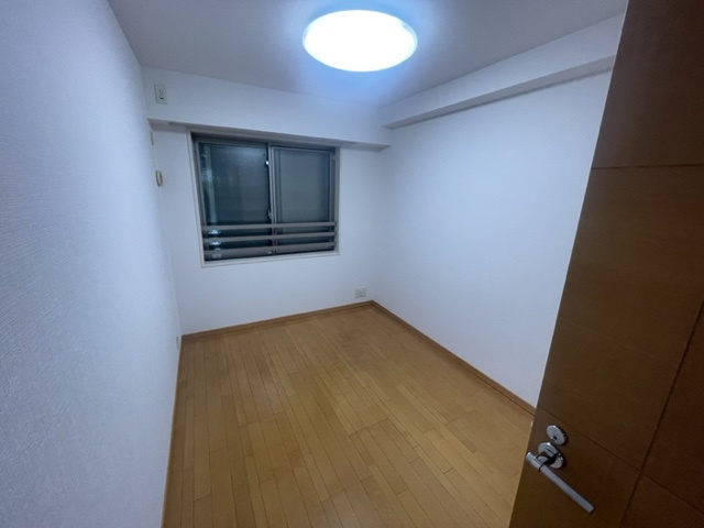ステイツ豊中本町レジデンスの寝室|落ち着いて過ごせるお部屋なので、寝室にいかがでしょうか