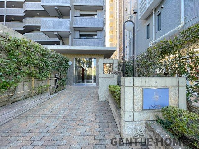 のむら西新アーバンステイツのエントランス