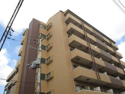 【外観】 | マリンズ淡路 | 外壁タイル張りのお洒落なマンションです