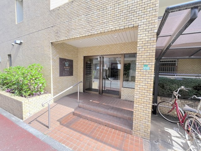 ダイアパレス平尾第２のエントランス