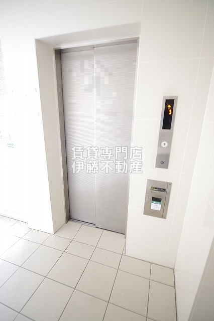 パルティーダのロビー