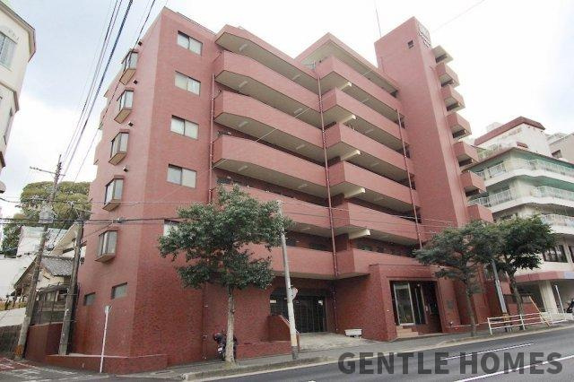 ライオンズマンション桜坂の外観