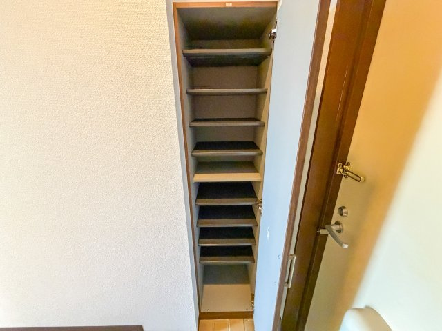 ハイグレード泉尾の収納