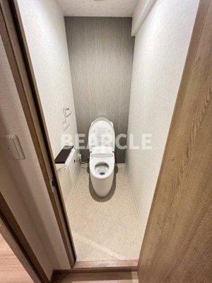 【トイレ】 | グランレブリー烏丸御池 | 落ち着いた色調のトイレです