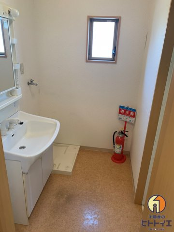 アソシエ弐番館の洗面所|洗面所です