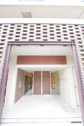 ザパークハビオ天満橋　仲介手数料無料のエントランス