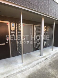 【エントランス】 | 建物の内部です