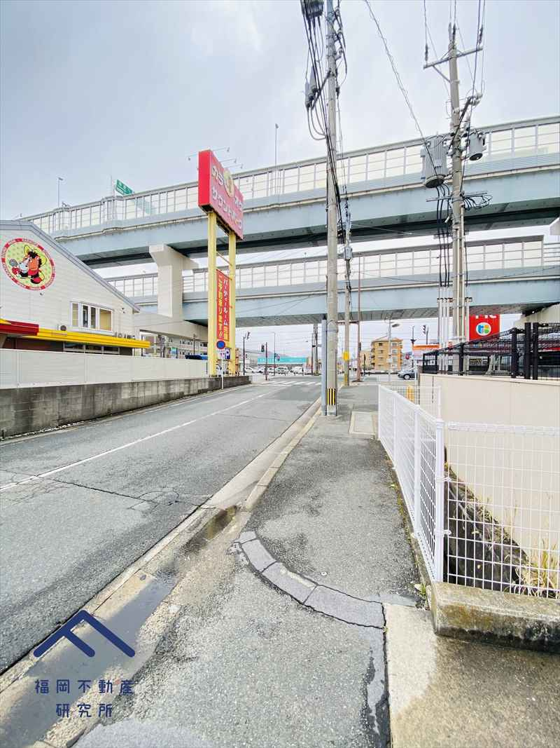 新栄アンピール新姪浜の周辺