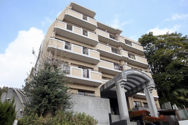 ロマネスク桜坂ルネッサンスの外観