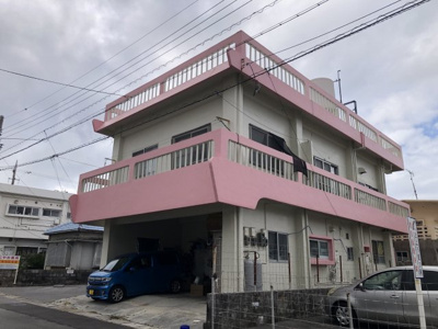 【外観】 | うるま市宮里収益物件 | 外観は落ち着いています
