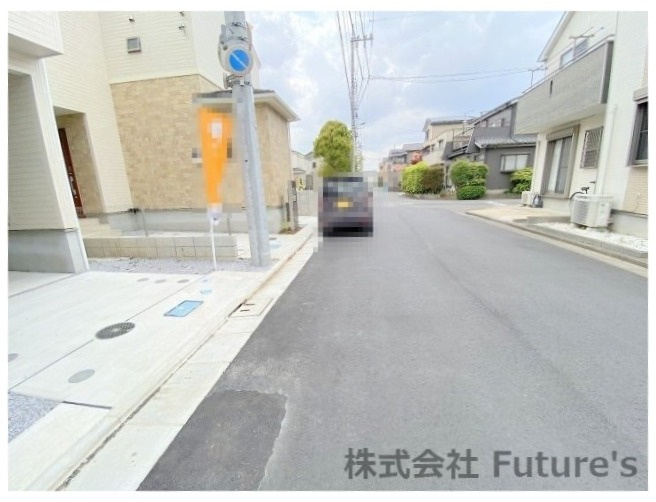 八潮市緑町1丁目　新築戸建　全8棟　3号棟の前面道路含む現地写真|前面道路含む現地写真です