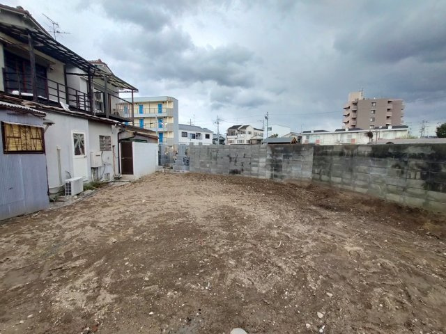 長栄寺町売土地の前面道路含む現地写真