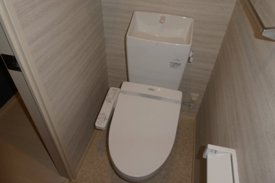 【トイレ】 | ルナⅢ | ウォシュレット