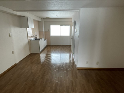 【居間・リビング】 | 安立ハイツ