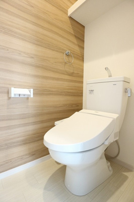 【トイレ】 | Grandtic Pierre 大橋 | 別号室の写真になります。現況優先。