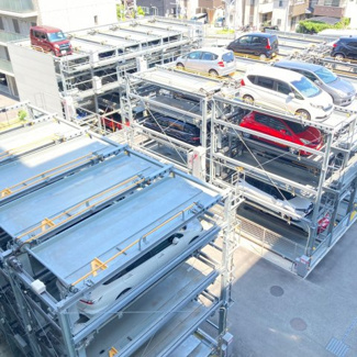 【駐車場】