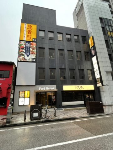四日市Ｆｏｏｄ　Ｍａｒｋｅｔの外観