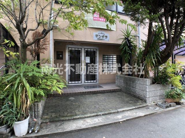 Ｊ’ｓコートマンダラ(近畿大学一人暮らし)のエントランス