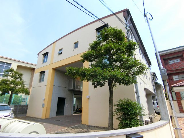 DON喜訪邸の外観