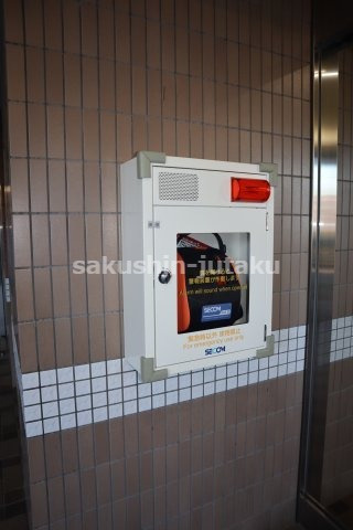 東急ドエル・アルス津田沼東のエントランス|ＡＥＤ設置
