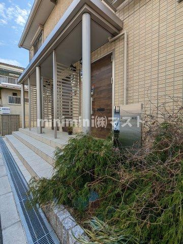 メゾン田中-海老江のエントランス