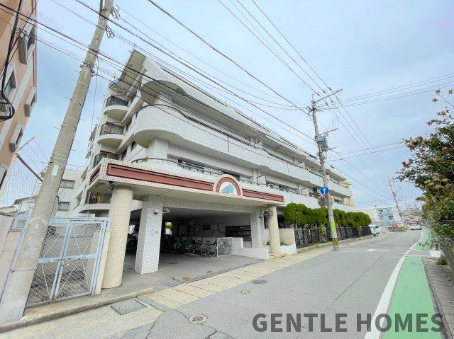 アムール飯倉の外観