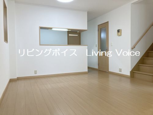 【居間・リビング】 | 【仲介手数料０円】小田原市国府津　中古一戸建て | 小田原市国府津　中古一戸建て