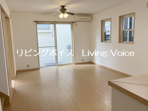 【居間・リビング】 | 【仲介手数料０円】小田原市国府津　中古一戸建て | 小田原市国府津　中古一戸建て
