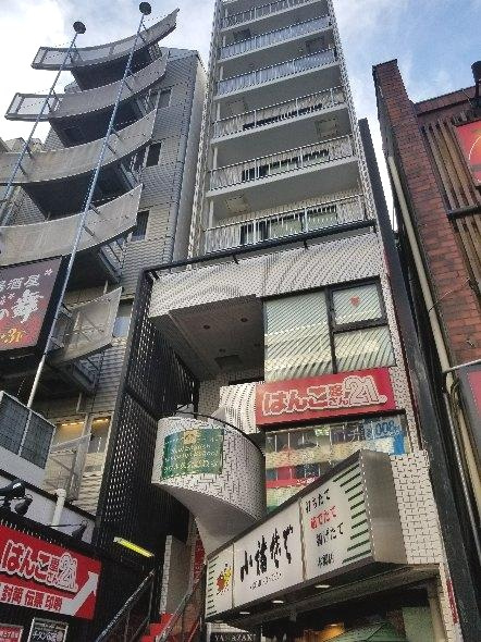 山﨑ビルの外観