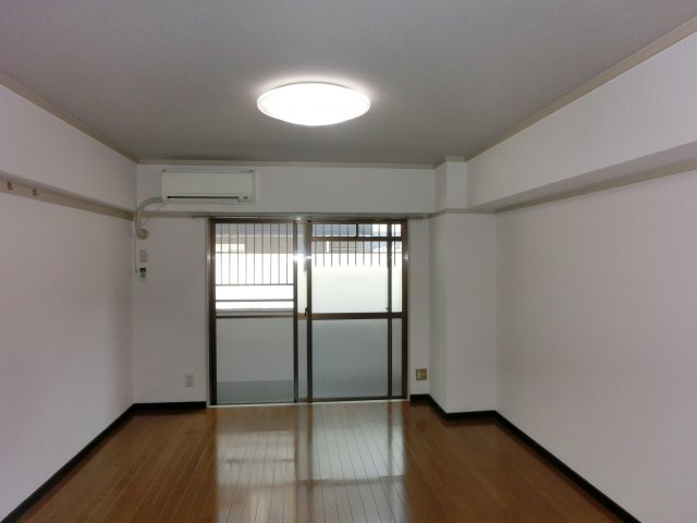 西田産業第6ビルの寝室