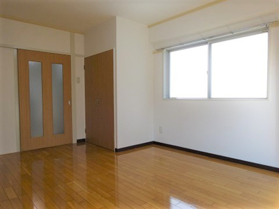 【居間・リビング】 | 西田産業第6ビル