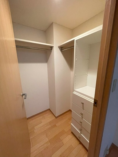 港区西麻布４丁目の賃貸マンションのその他|洋室6.7帖ウォークインクローゼット
