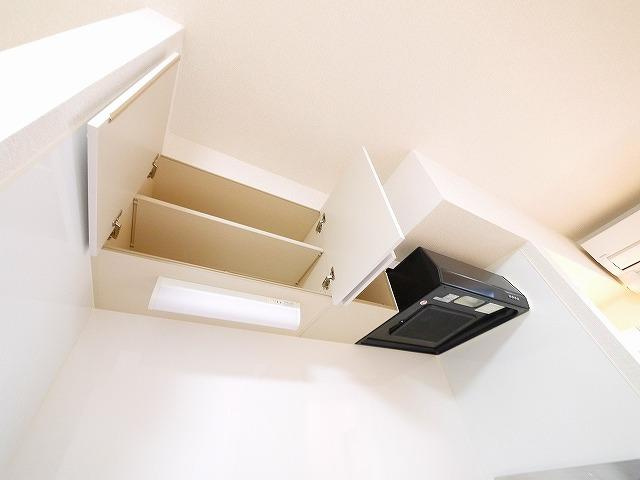 フォンテーヌ　Ｎ－Ⅵのキッチン|使いやすい居間です