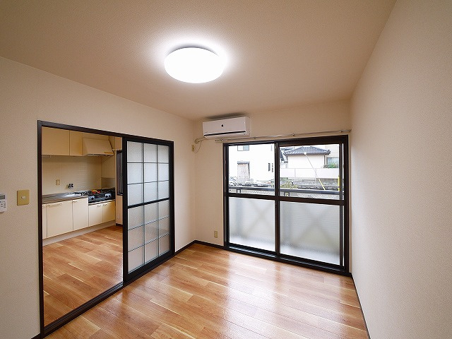 アルカディアＡ・Ｂの居間・リビング