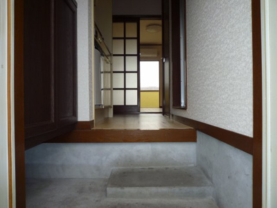 【玄関】 | パインハイツ | 玄関から