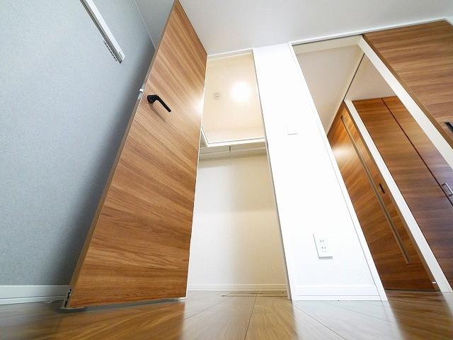 シャーメゾン　グランデ　北郡山の内装|おしゃれなリビングです