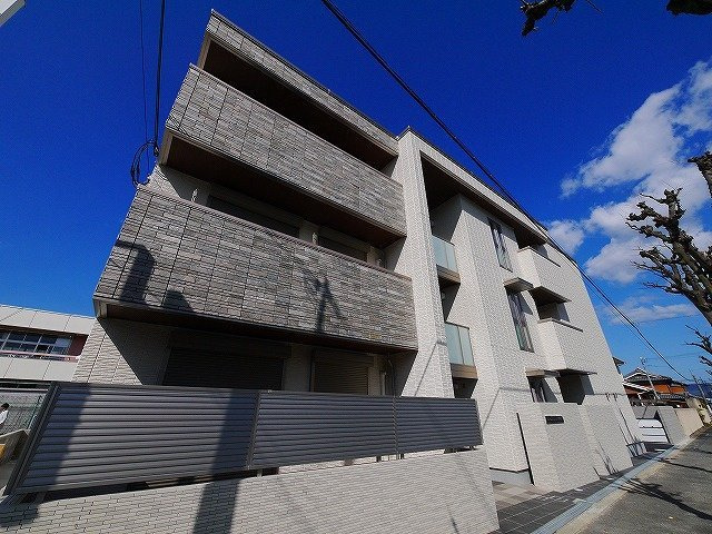 シャーメゾン　グランデ　北郡山の外観|外観もきれいです