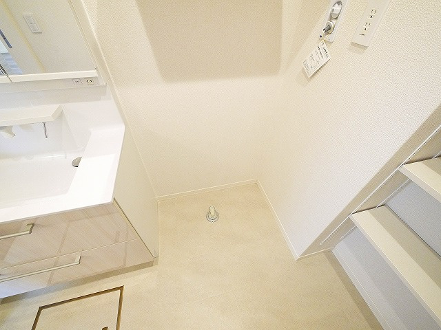 シャーメゾン　グランデ　北郡山の居間・リビング|こちらのリビングで趣味の時間をお楽しみください