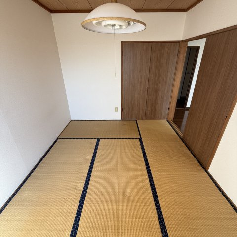 カーサ・レガーロⅠ・Ⅱの和室