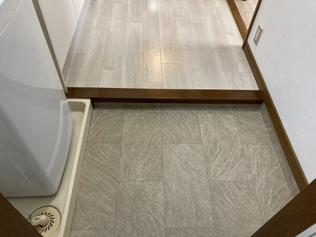 ハイツやまびこＤの玄関
