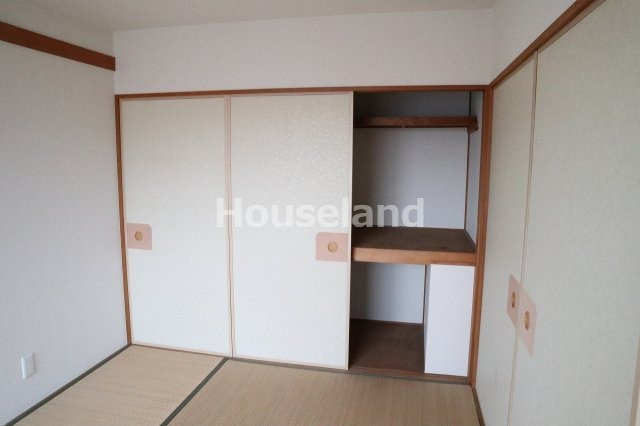 プレジール鳴神の寝室