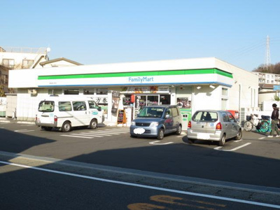 ファミリーマート 横浜釜利谷南店まで500ｍ