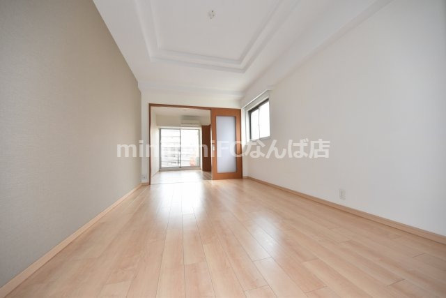 レオンコンフォート南堀江の居間・リビング