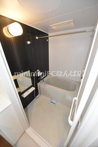 レオンコンフォート南堀江の浴室