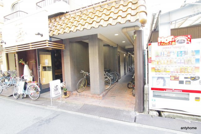 casa grande（旧天六南ハイツ） 仲介手数料無料のエントランス
