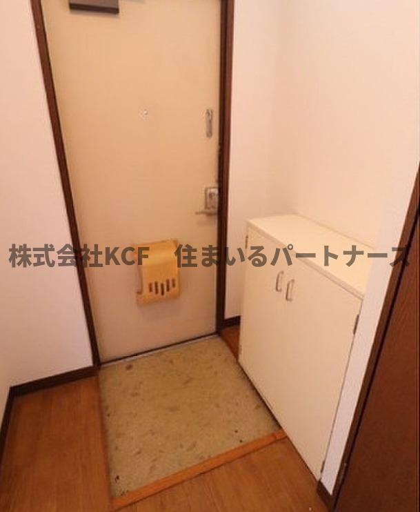 コスモハイツ柳瀬の玄関|シンプルで使いやすい玄関です