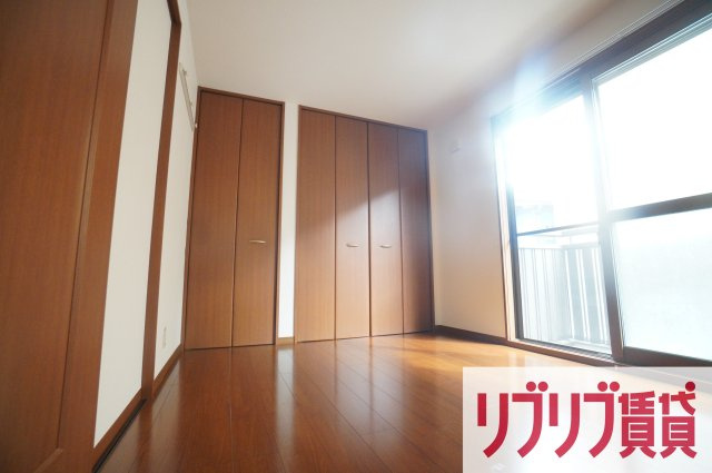 ピュア　調の洋室